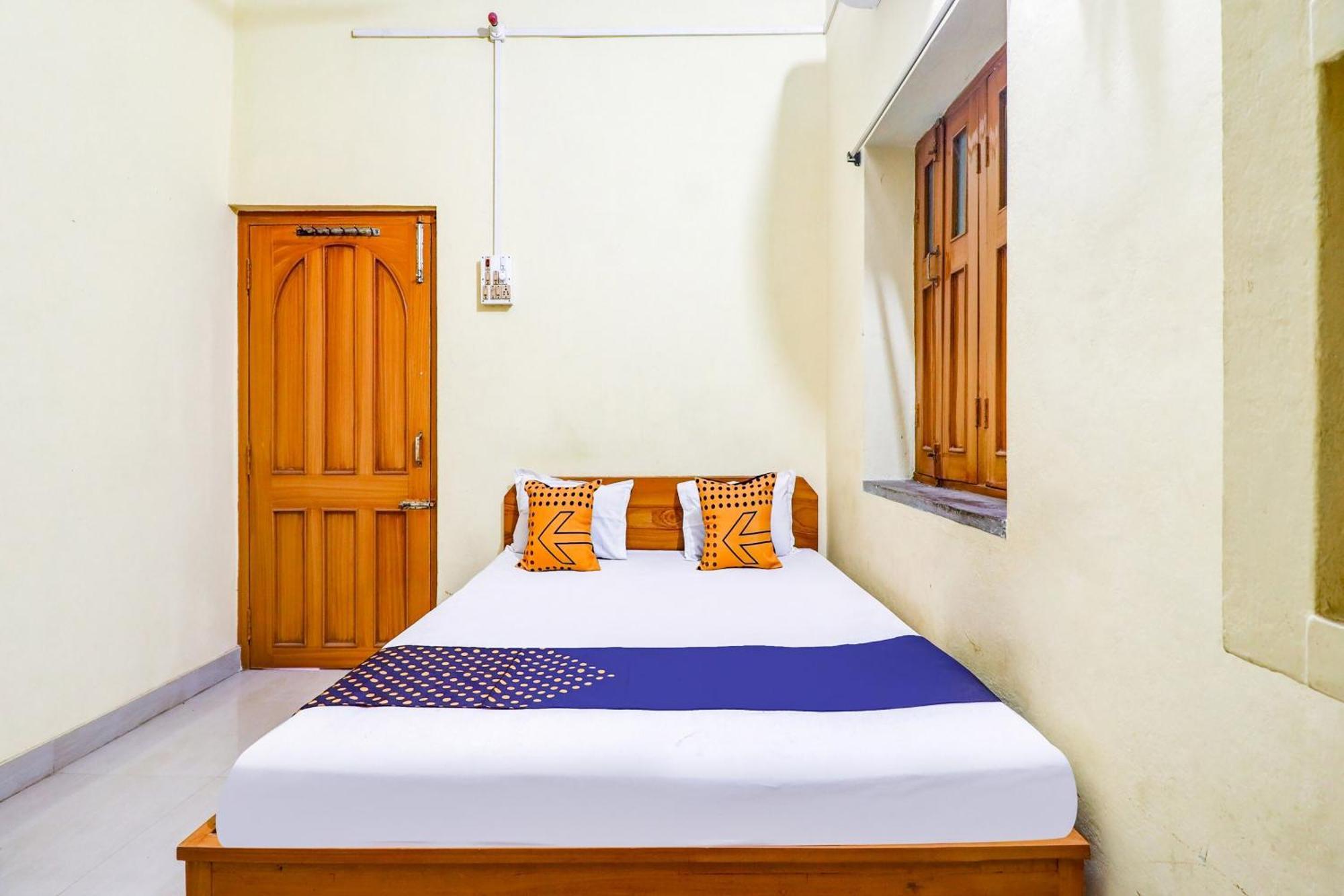 Hotel O Shivaye Rest House Deoghar Ngoại thất bức ảnh